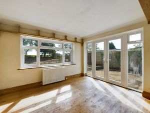 Bedroom- click for photo gallery